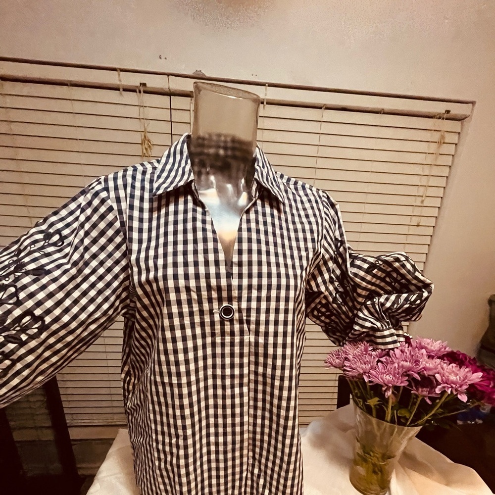 KARL LAGERFELD navy and white blouse